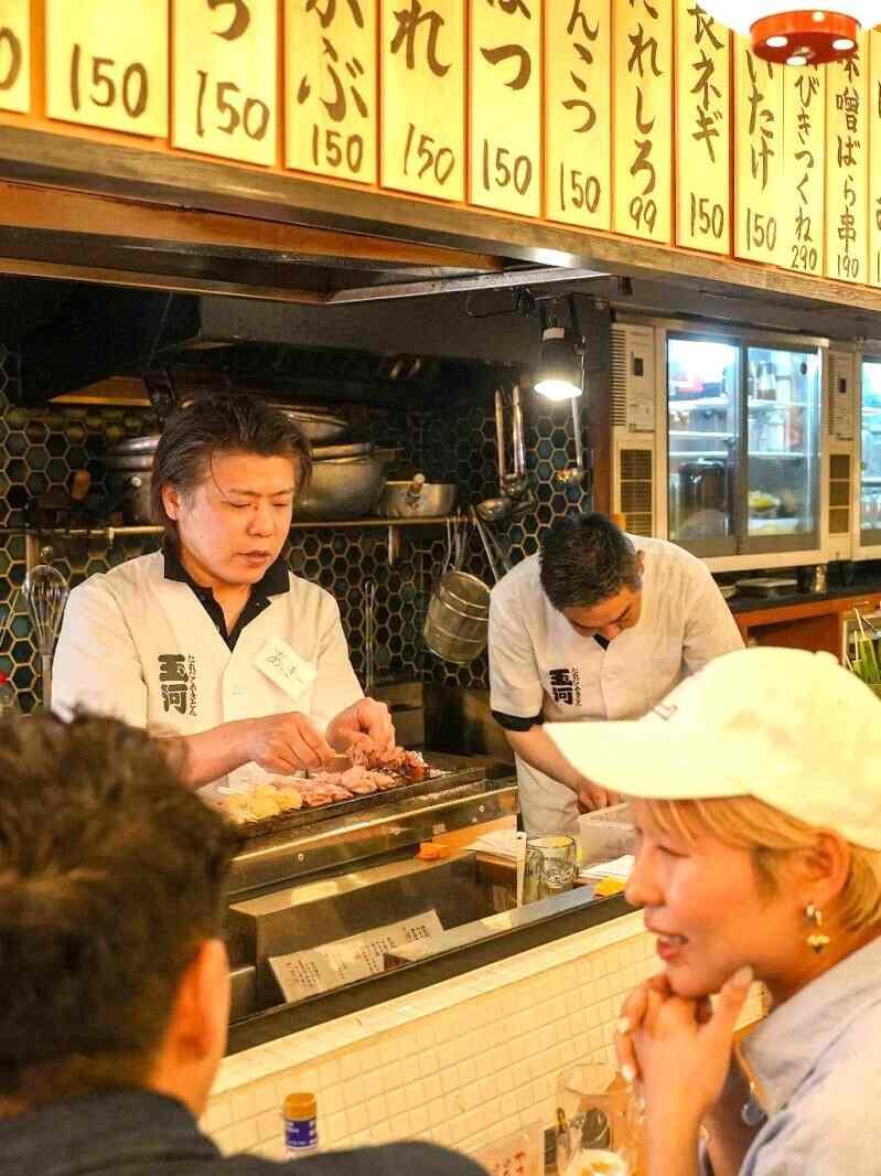 玉河グループ 有限会社野村興業 たれだくやきとん 玉河の制服9