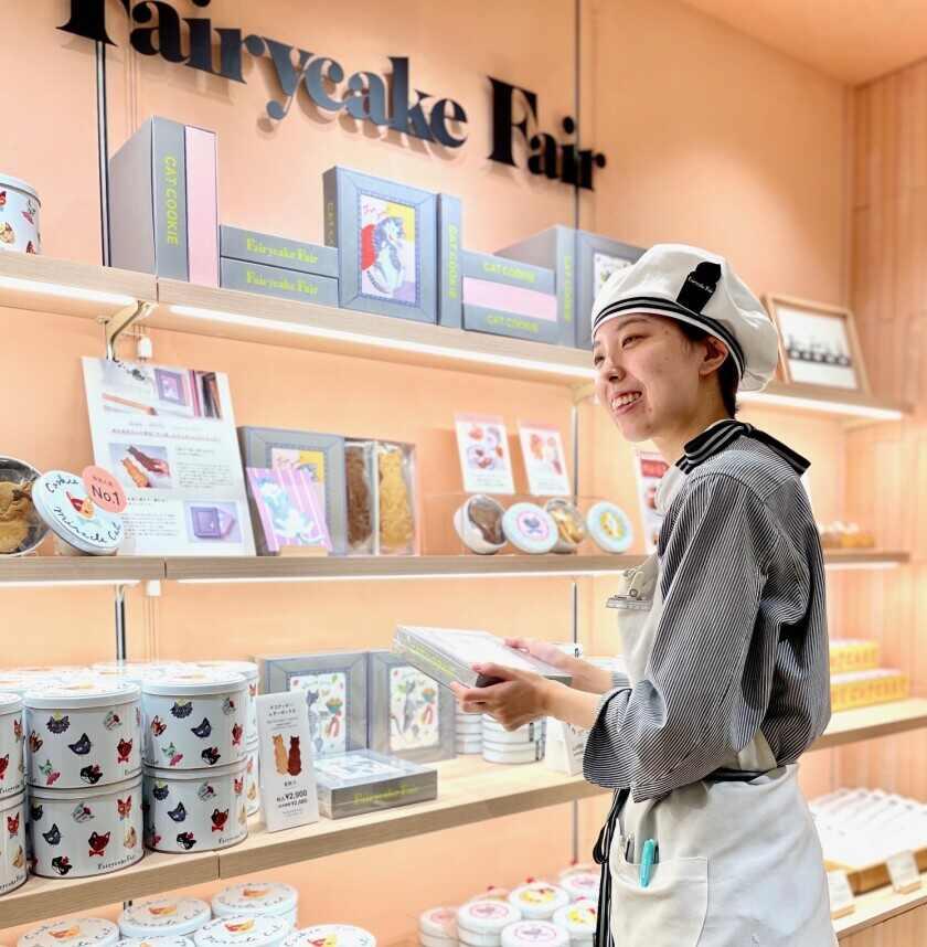Fairycake Fair 渋谷店の制服1