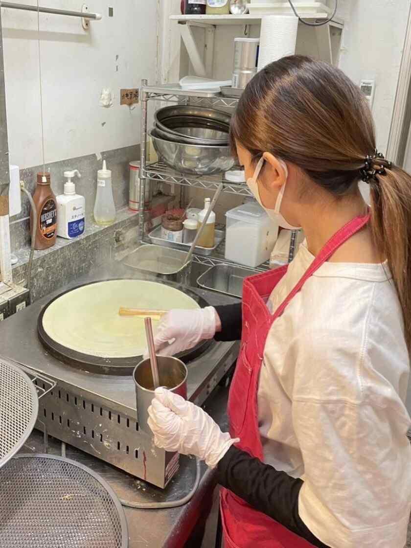 メゾン・クレープリー渋谷宇田川の制服3