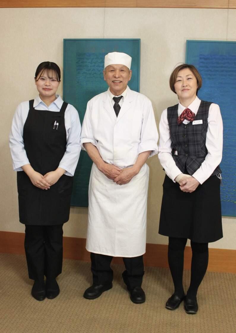 湯村温泉 ゆめ春来の制服1