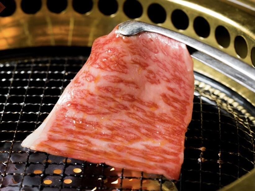 焼肉 泰元の制服8