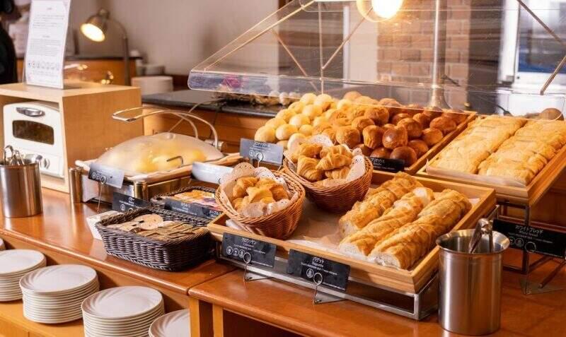 日航プリンセス 宴会ホールスタッフの仕事画像1