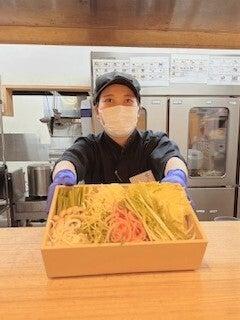 しゃぶしゃぶ温野菜 大分津久見店の制服5