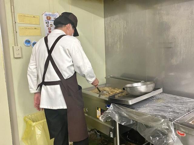 家事の延長で出来る!スーパーの惣菜スタッフ/週2日2時間~(販売、品川区)のイメージ画像