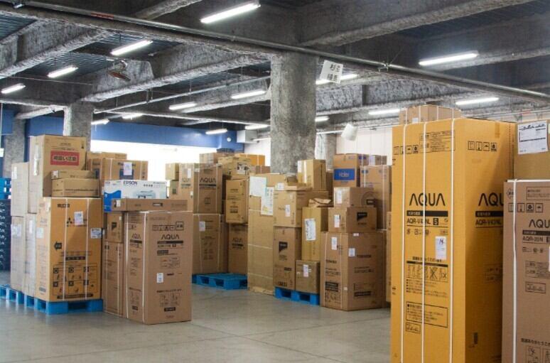 幅広い年齢層活躍中/高時給/川崎or蒲田駅より無料送迎/家電量販店物流センター内にてフォークリフト作業の仕事画像2