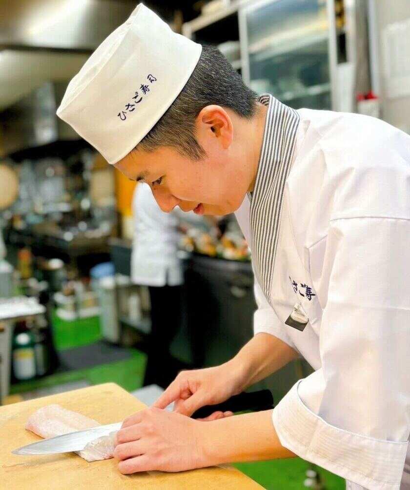 ひさご寿司 横須賀中央店の制服3