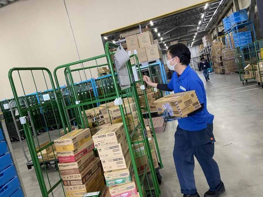 中野運送株式会社 西大阪営業所の制服1