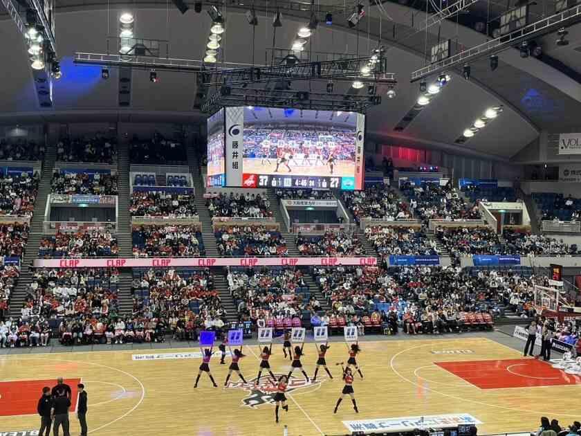 中野運送株式会社 西淀川営業所の制服5