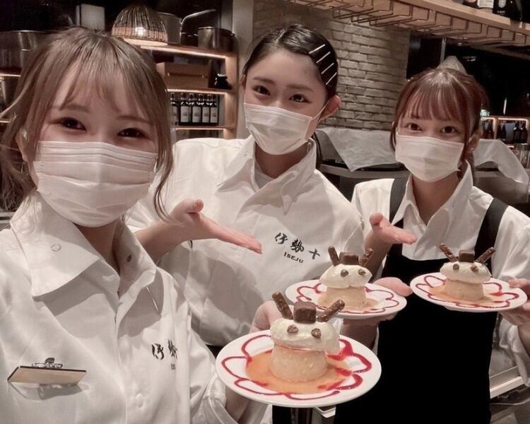 洋食屋 伊勢十 有楽町店の仕事画像1