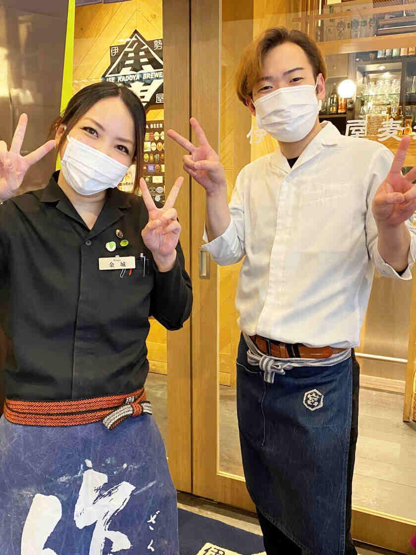 伊勢角屋 麦酒 新橋店 /イセカドヤビールの制服1