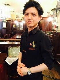 Bistro Buzz(ビストロバズ)の制服2