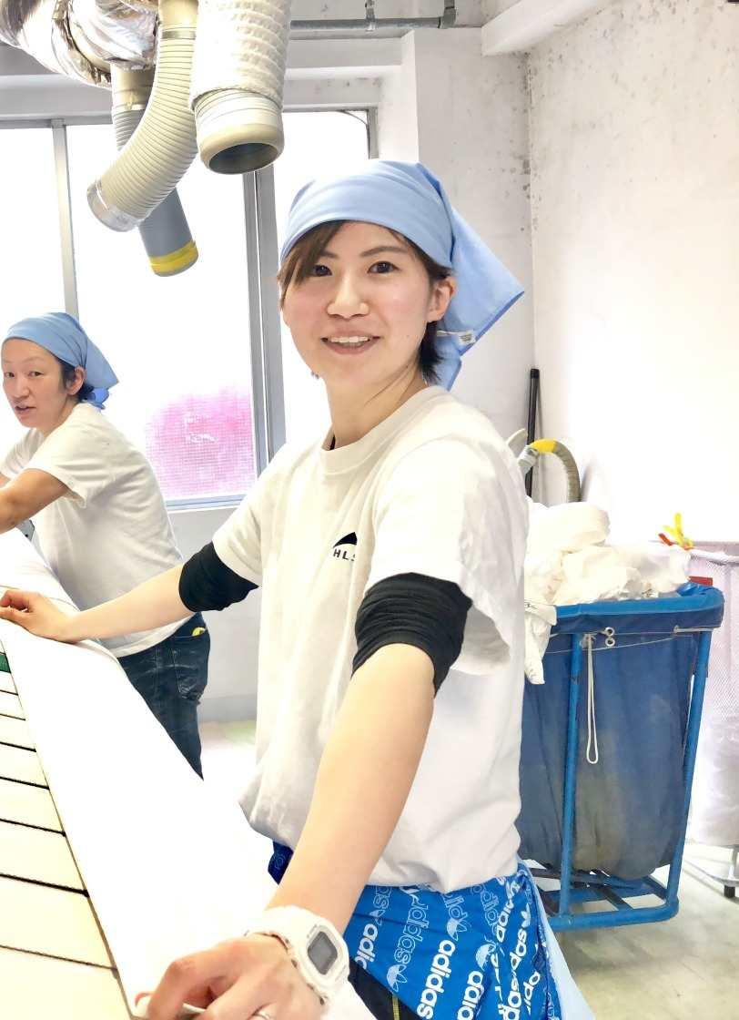 株式会社穂高リネンサプライの制服2