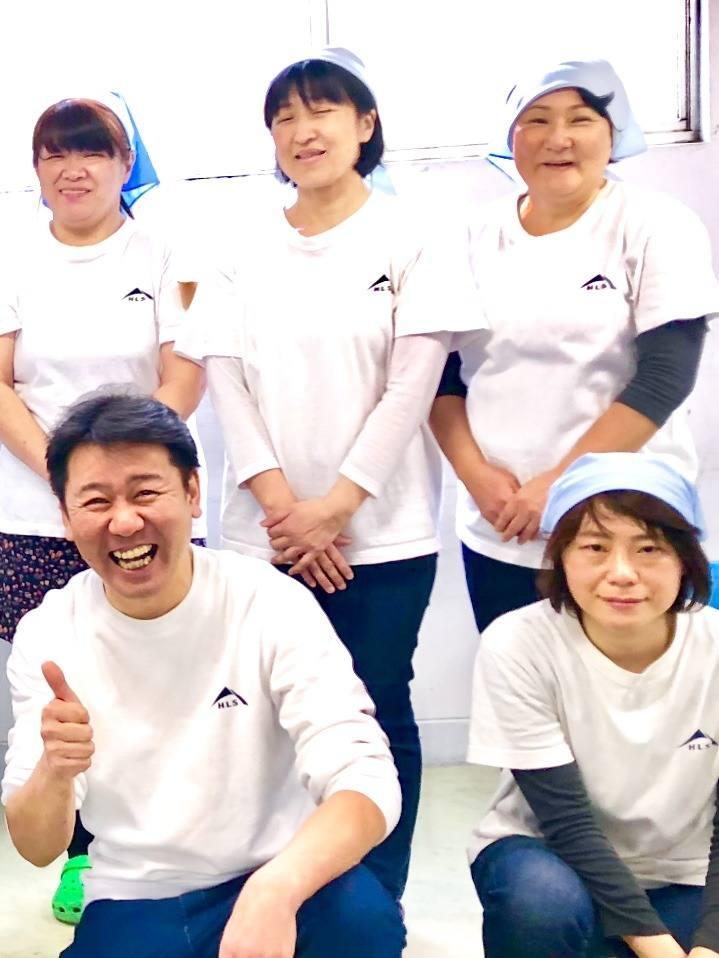 株式会社穂高リネンサプライの制服1