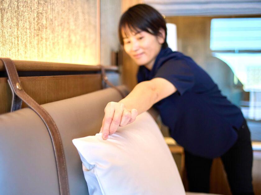 ホテル コレクティブ(株式会社メデル)の制服3