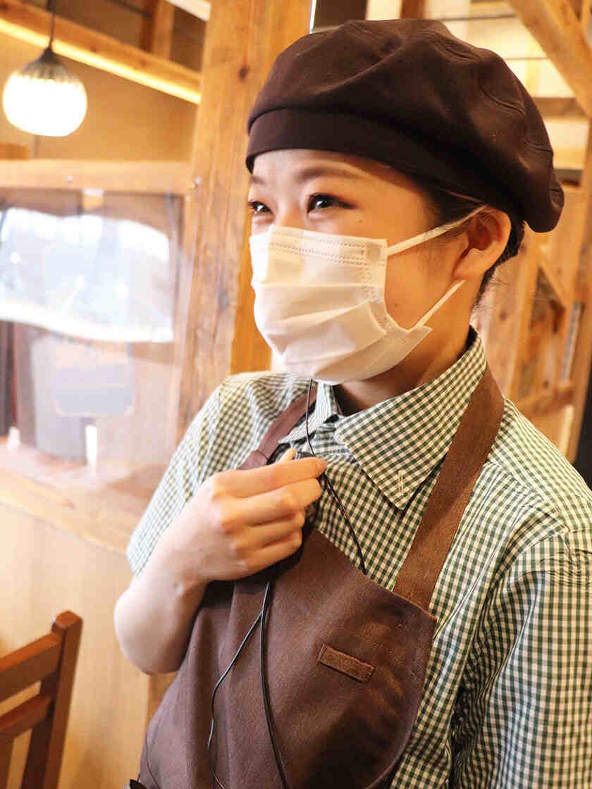 びっくりドンキー宇治槙島店の制服7