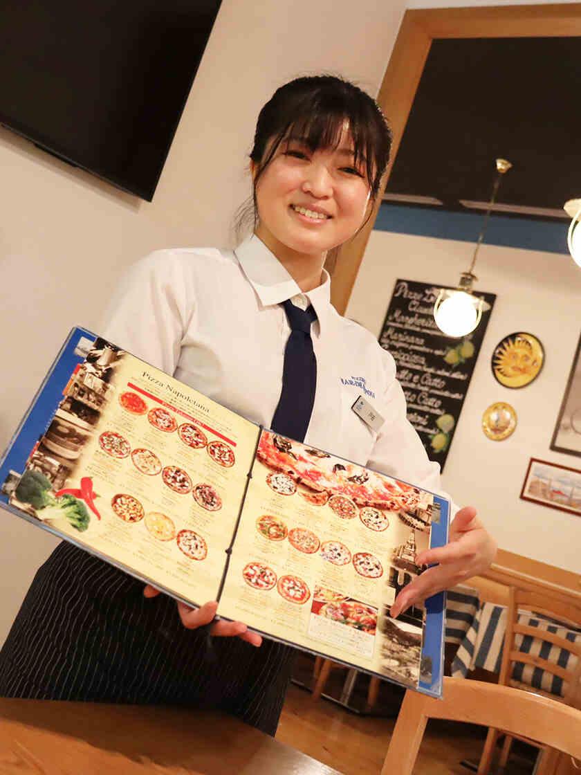 ピッツェリア マルデナポリ名古屋ゲートタワー8階の制服1