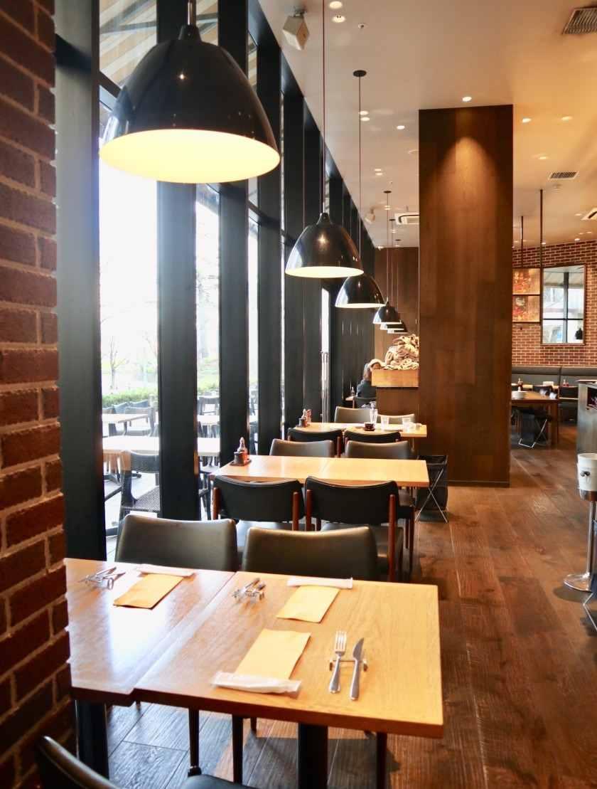 ダ・ボッチャーノ グランツリー武蔵小杉店の制服4