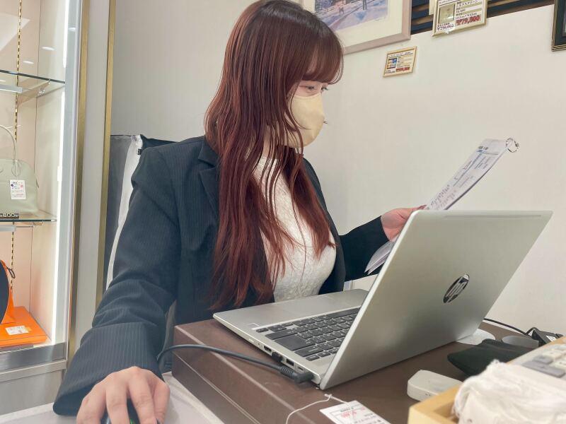 質屋かんてい局 神戸大蔵谷インター店の仕事画像3