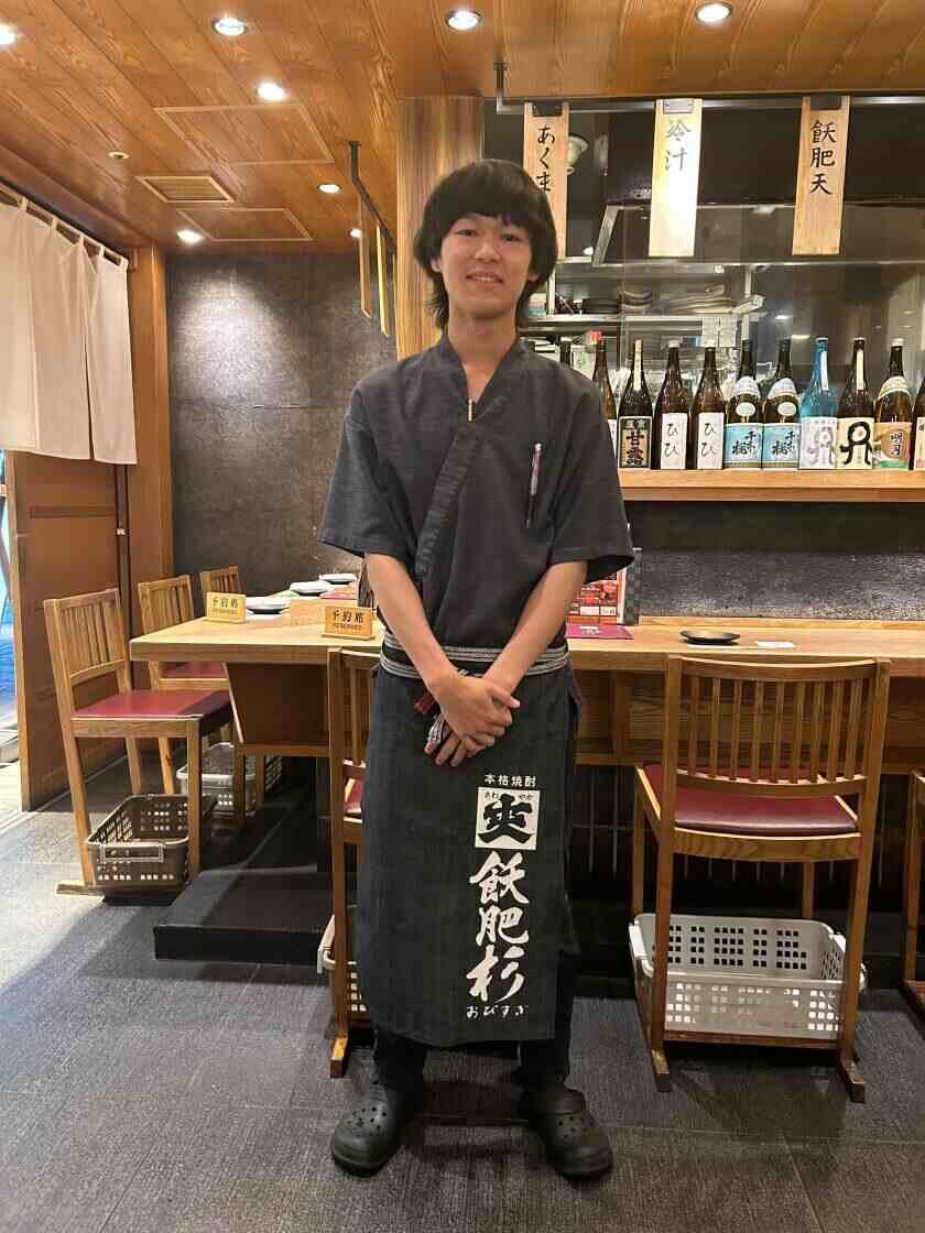 宮崎料理 万作 グランフロント店の制服2