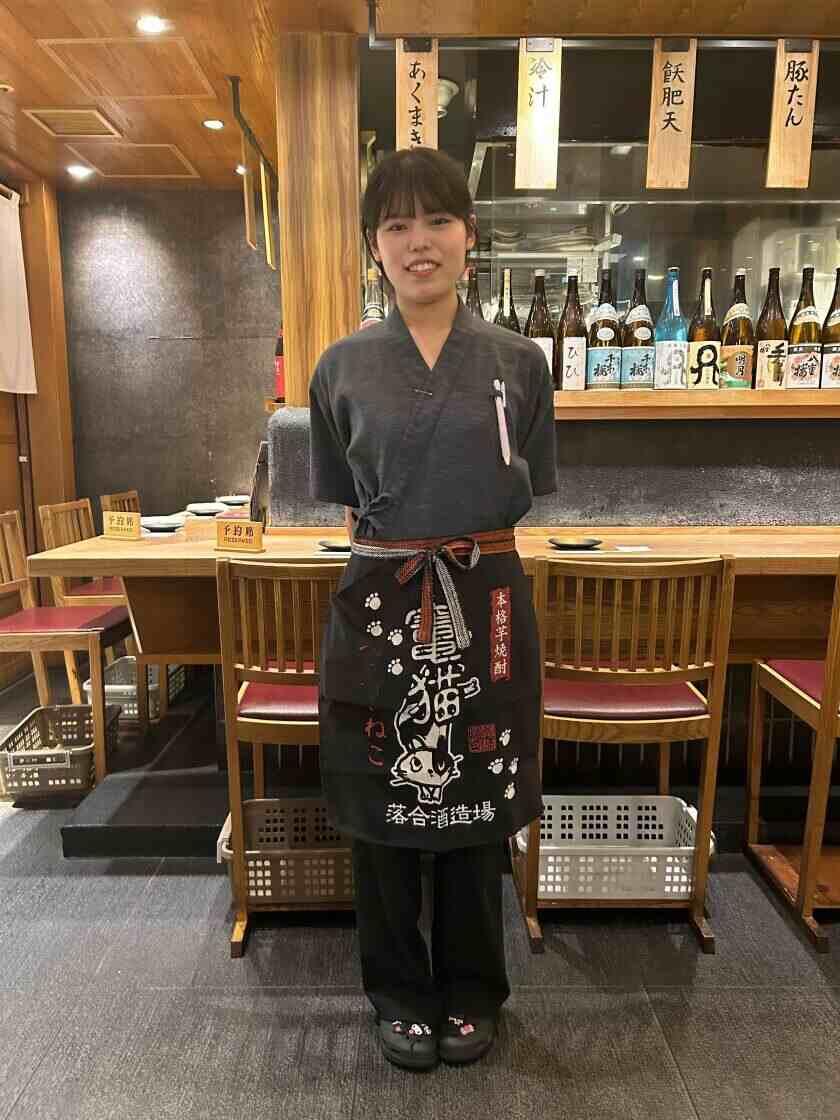 宮崎料理 万作 グランフロント店の制服1