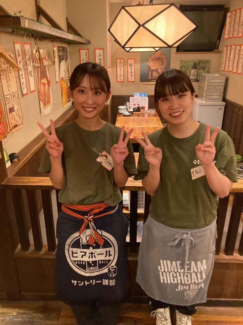 酒場 踊るうぐいすの制服1