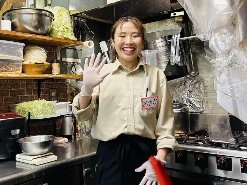 もつ鍋 こうづきの制服6