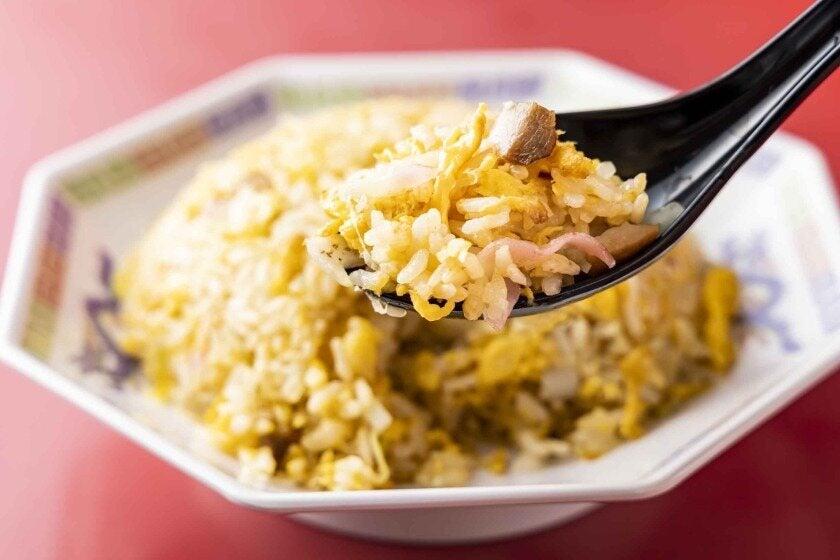 味の喜び福はこび 姪浜本店の制服4