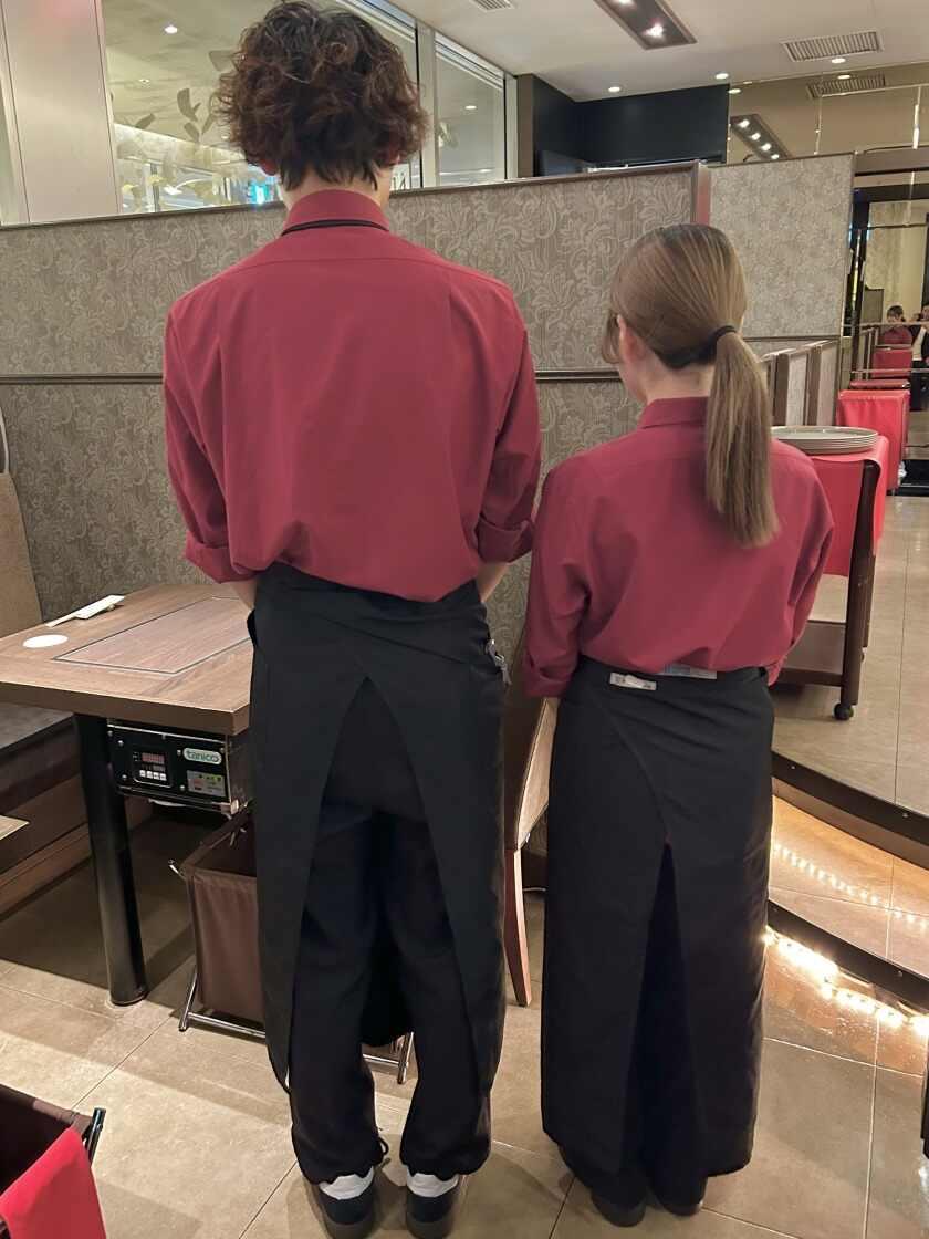 En あべのハルカス近鉄本店の制服2