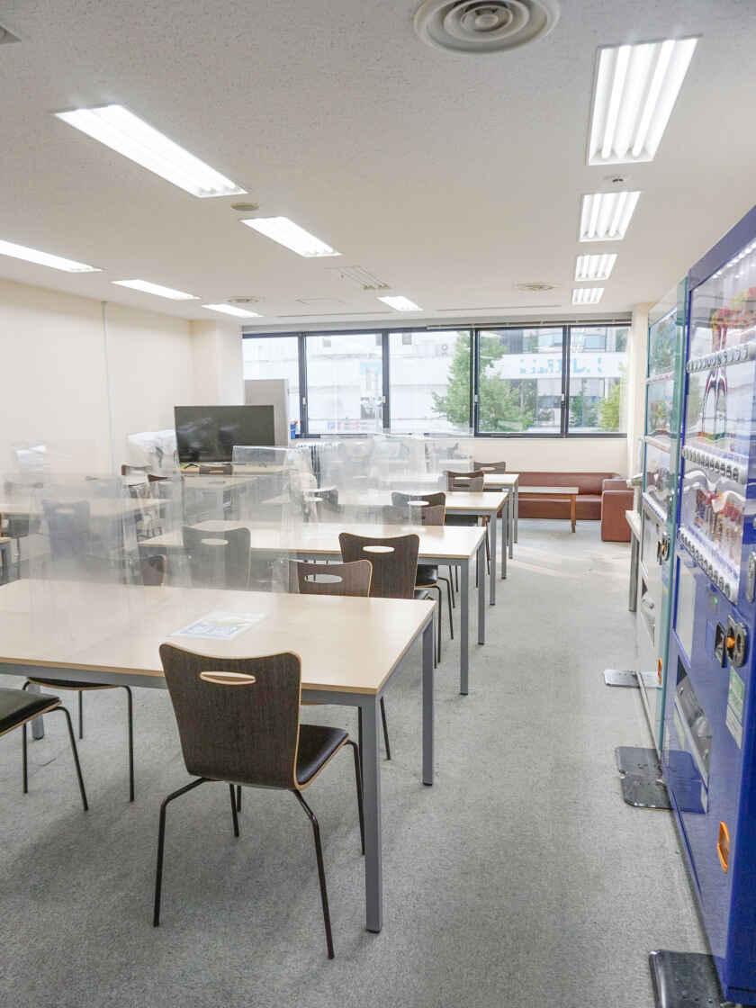 株式会社ニッセン(福岡TMC) コールセンターの制服5