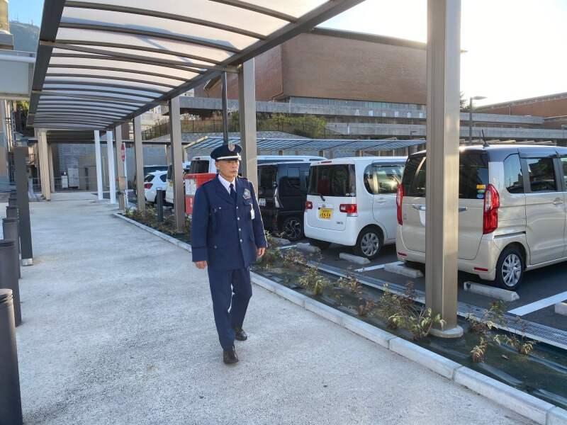 岡崎建工株式会社 産業医科大学若松病院の警備の仕事画像1