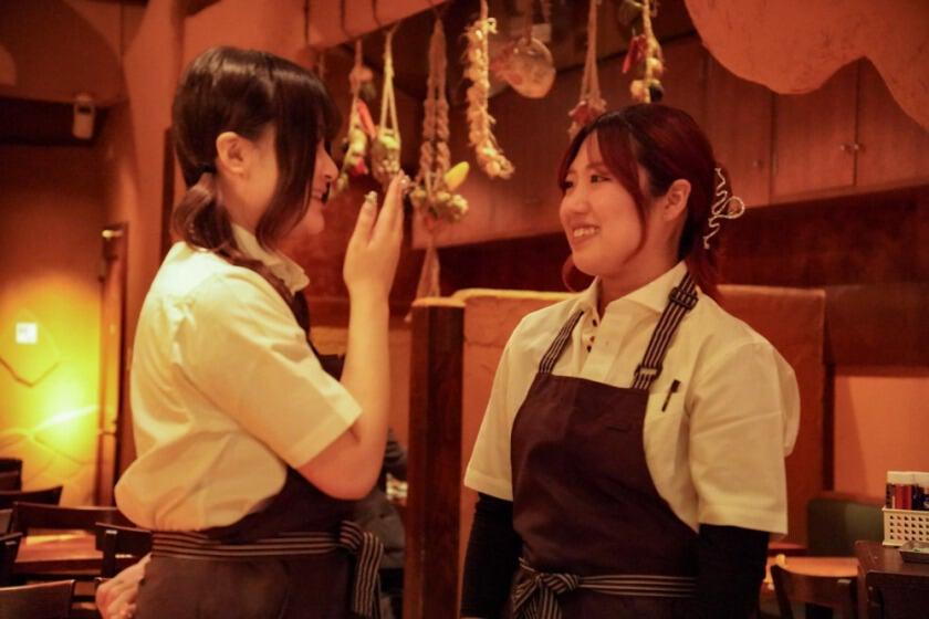 パスタママ 新宿店の制服8