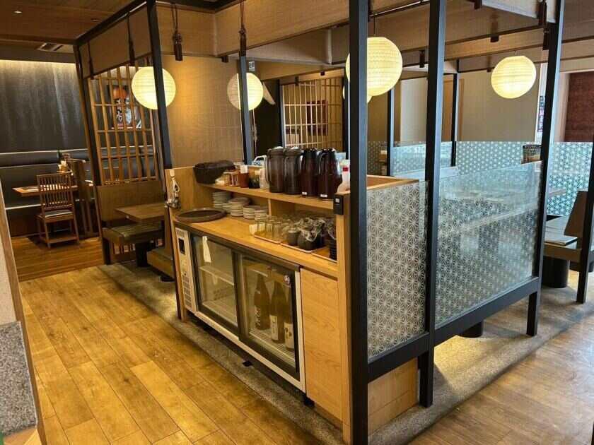 五穀 溝の口店の制服3