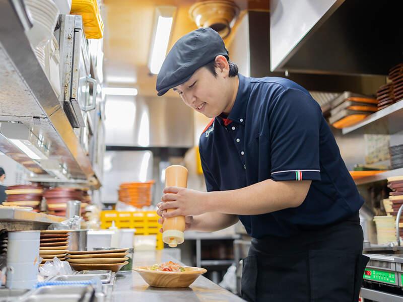 サイゼリヤ 有明フロンティアビル店の仕事画像3