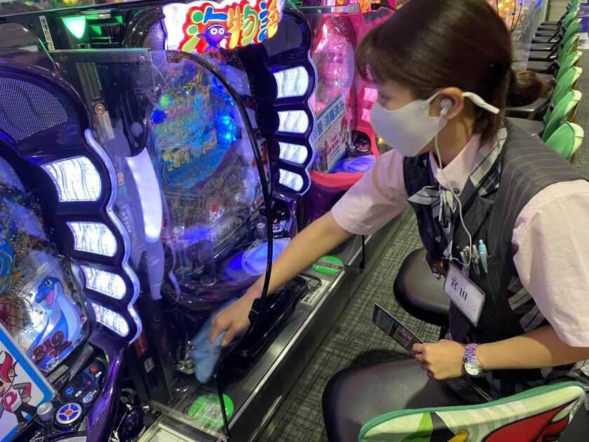 シグマ 本店の制服2