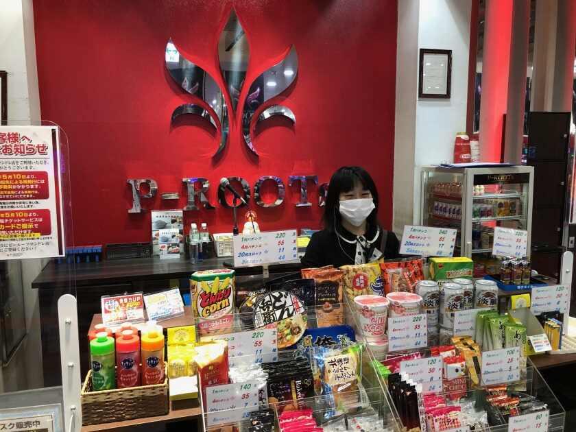 ピールーツマンドレ(株式会社マンドレ)の制服4