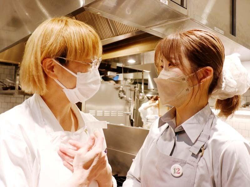 TWELVE GARDENS BAR & GRILLの仕事画像1