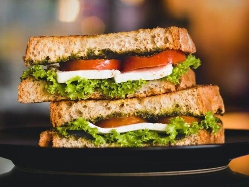 &Here Cafe(アンドヒア カフェ)の仕事画像3