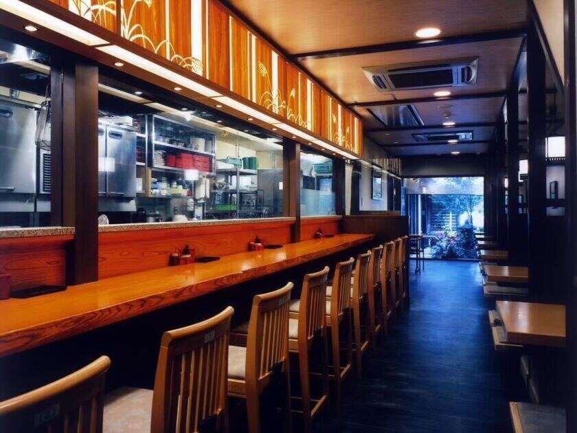 とんかつ頑固奈良店の制服2