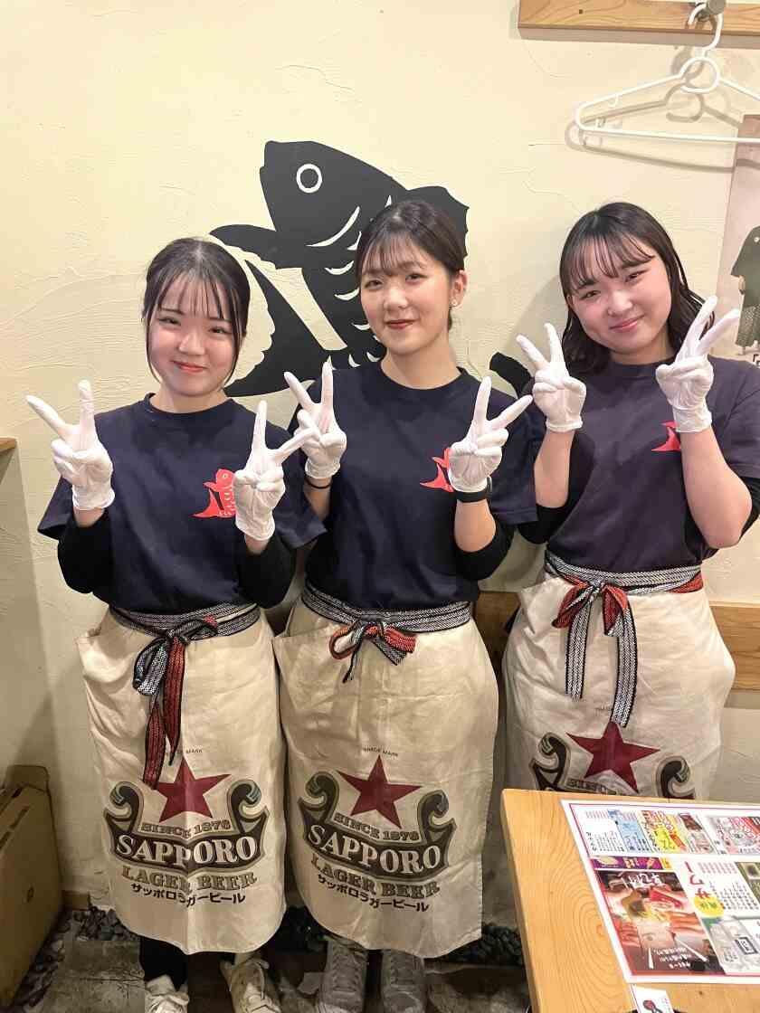 ながりの炉 東店の制服3