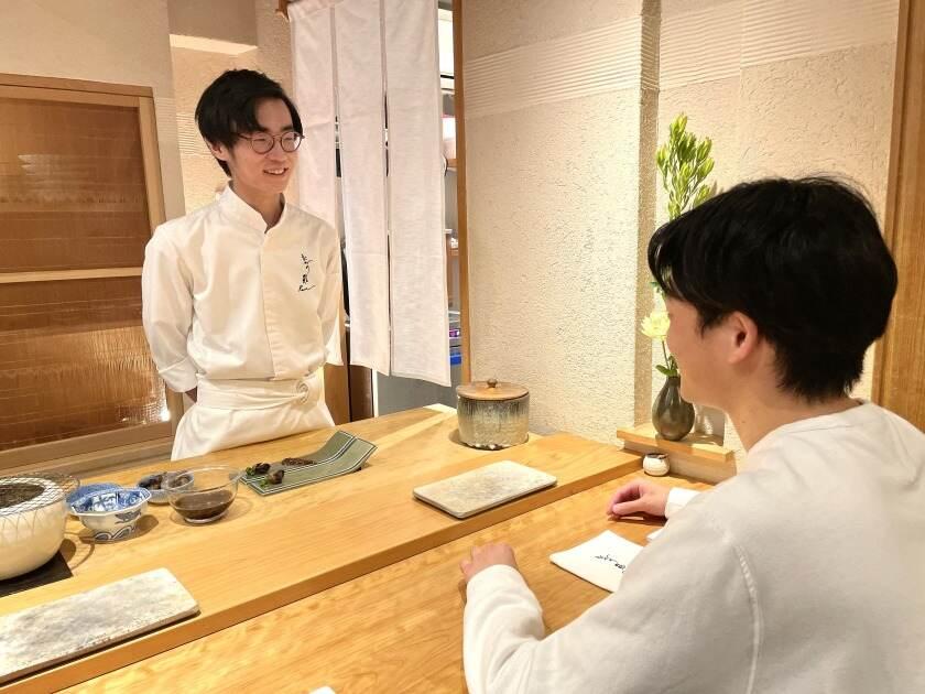 ながり鮨 錬の制服5