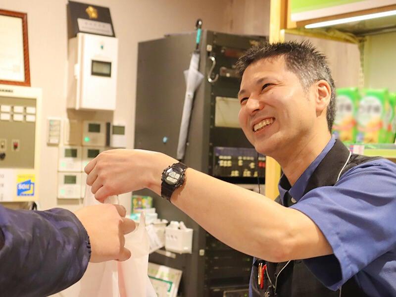 ダイナム 深川店 ゆったり館【40000038】の仕事画像2