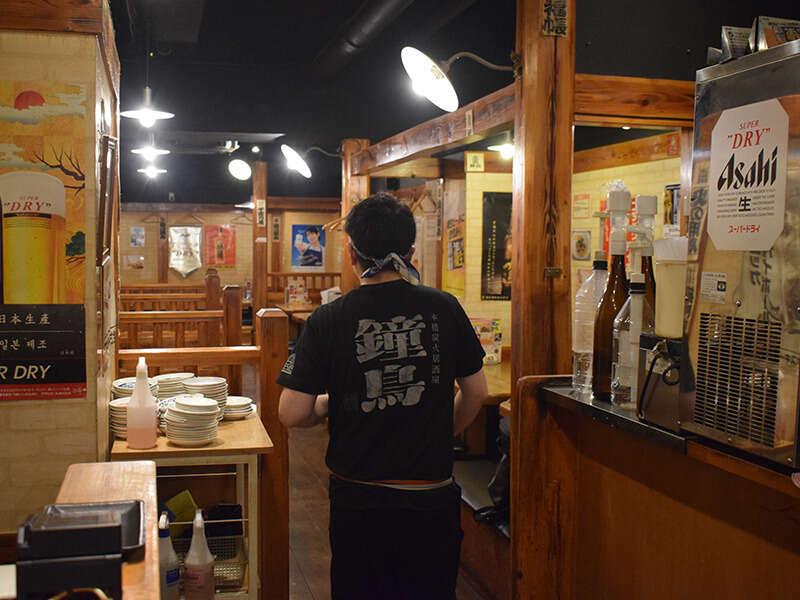 鐘鳥 川西栄店の制服2