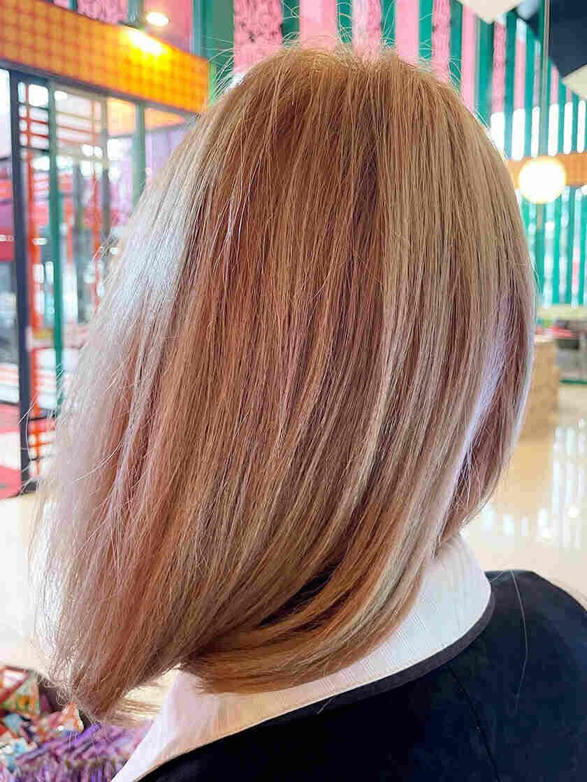 メガコンコルド999+Plus岡崎北店(株式会社セントラル)の制服1