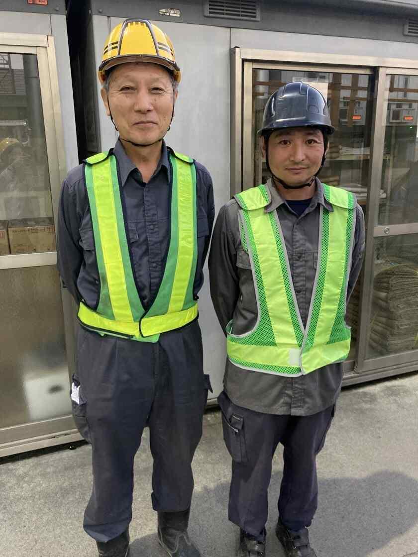 株式会社高崎建材 八王子営業所の制服3