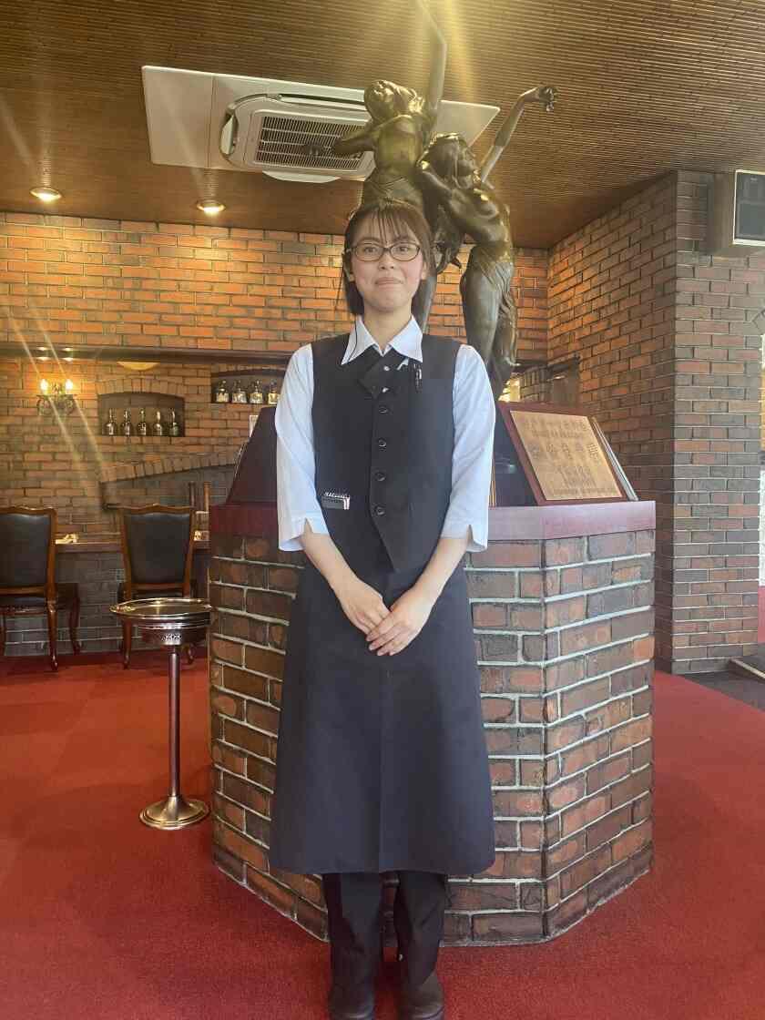 ビフテキのカワムラ神戸本店の制服1