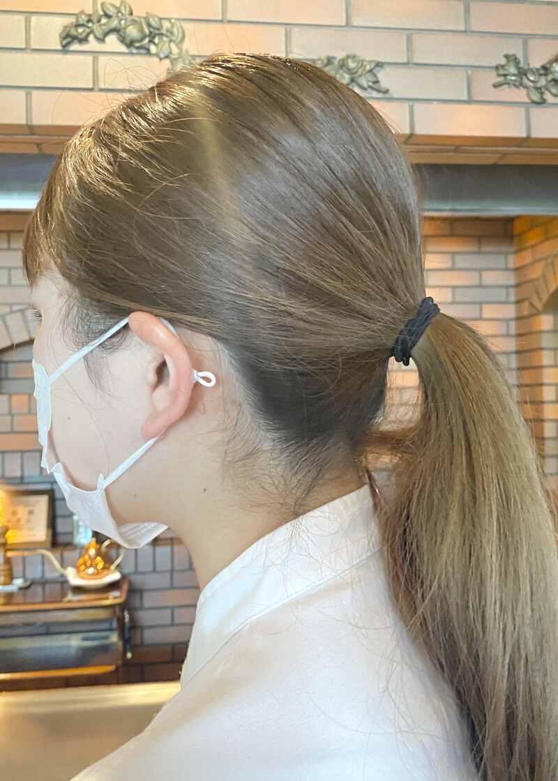 ビフテキのカワムラ姫路店の制服2