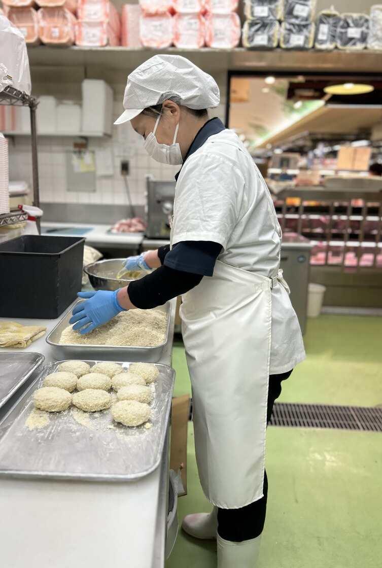 ハッピー六原 三室戸店の制服1