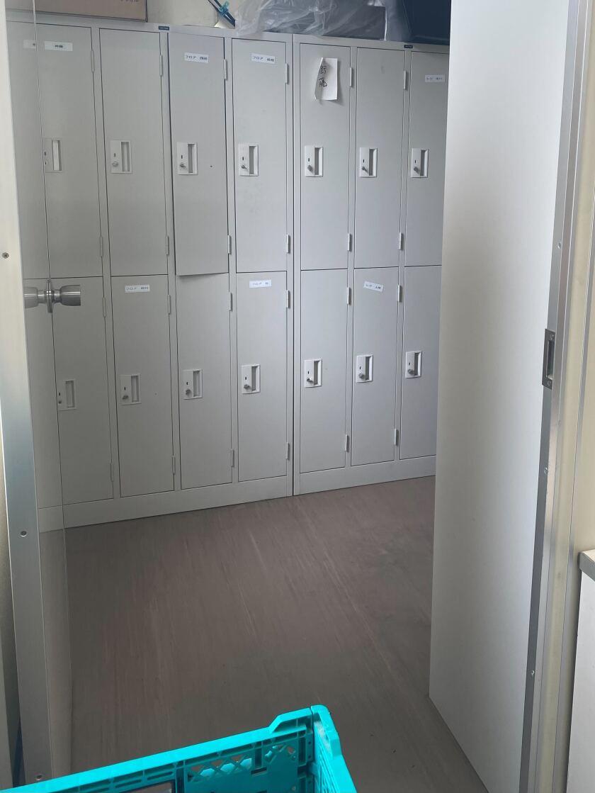 ハッピー六原三室戸店の制服2