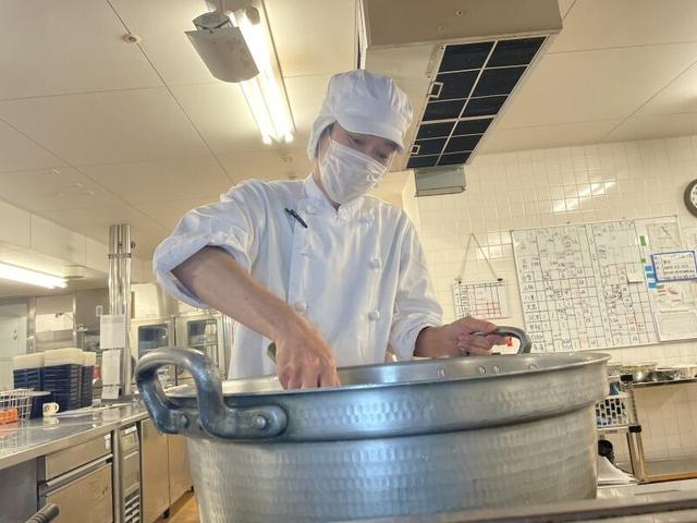 「美味しい」の声もリアルに聞ける/安心の厨房調理/調理師(フード・飲食、小野市)のイメージ画像