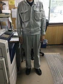 株式会社クローバーズの制服1